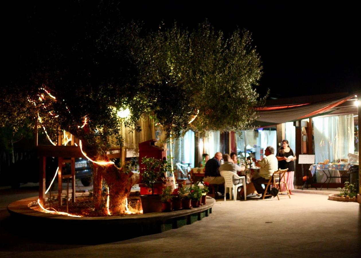 Music House A Castellana Grotte Confinante Via Per Turi 500M Dalle Grotte Extérieur photo